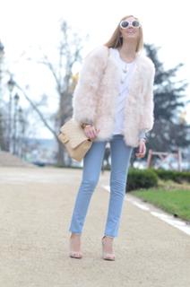 Chiara Ferragni feet photo thumbnail