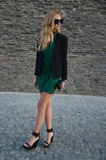 Chiara Ferragni feet photo thumbnail