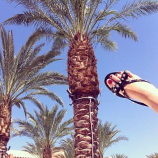 Chiara Ferragni feet photo thumbnail
