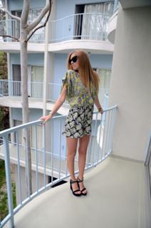 Chiara Ferragni feet photo thumbnail