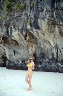 Chiara Ferragni feet photo thumbnail