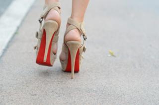 Chiara Ferragni feet photo thumbnail