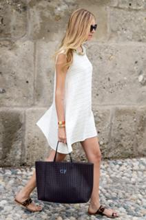 Chiara Ferragni feet photo thumbnail