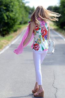 Chiara Ferragni feet photo thumbnail
