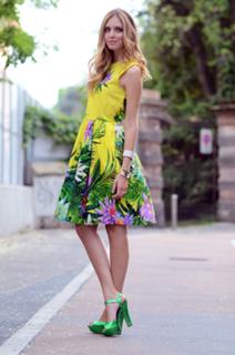 Chiara Ferragni feet photo thumbnail