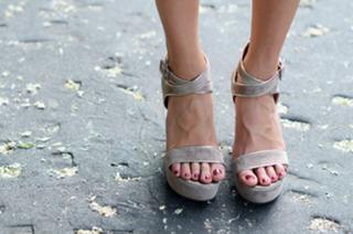 Chiara Ferragni feet photo thumbnail