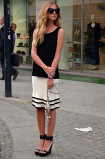 Chiara Ferragni feet photo thumbnail
