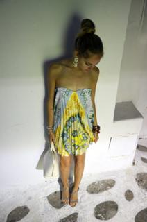 Chiara Ferragni feet photo thumbnail
