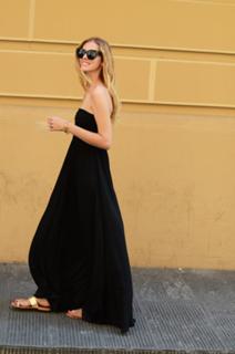 Chiara Ferragni feet photo thumbnail