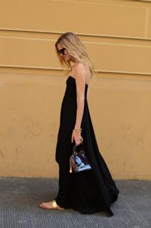 Chiara Ferragni feet photo thumbnail
