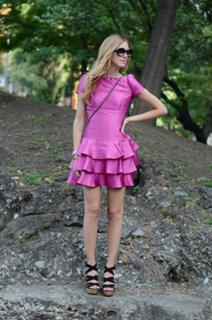 Chiara Ferragni feet photo thumbnail