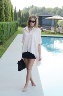 Chiara Ferragni feet photo thumbnail