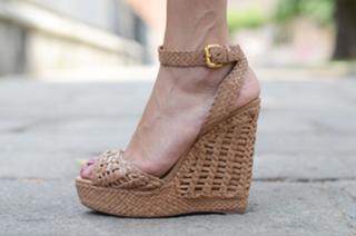 Chiara Ferragni feet photo thumbnail