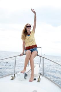 Chiara Ferragni feet photo thumbnail