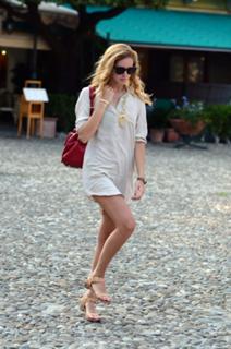 Chiara Ferragni feet photo thumbnail