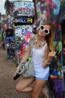 Chiara Ferragni feet photo thumbnail