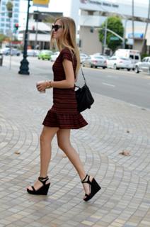 Chiara Ferragni feet photo thumbnail