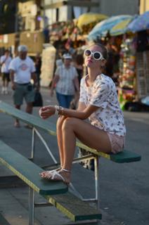 Chiara Ferragni feet photo thumbnail