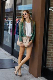 Chiara Ferragni feet photo thumbnail
