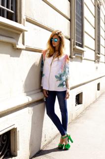 Chiara Ferragni feet photo thumbnail
