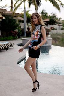 Chiara Ferragni feet photo thumbnail