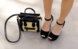Chiara Ferragni feet photo thumbnail