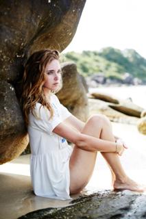 Chiara Ferragni feet photo thumbnail