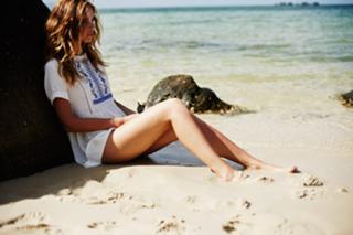 Chiara Ferragni feet photo thumbnail