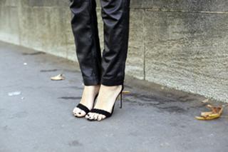 Chiara Ferragni feet photo thumbnail