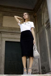 Chiara Ferragni feet photo thumbnail