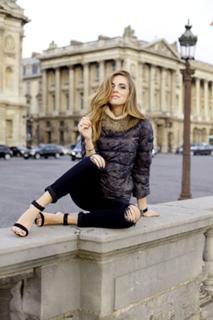 Chiara Ferragni feet photo thumbnail