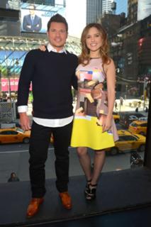 Sophia Bush feet photo thumbnail