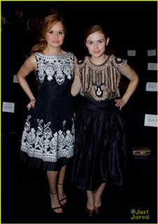 Debby Ryan feet photo thumbnail