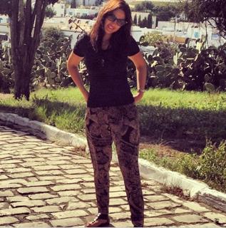 Dorra Zarrouk feet photo thumbnail