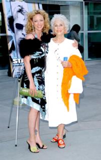Virginia Madsen feet photo thumbnail