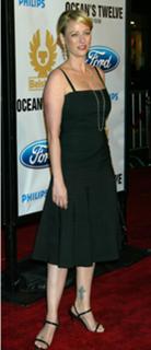 Virginia Madsen feet photo thumbnail