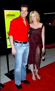 Virginia Madsen feet photo thumbnail