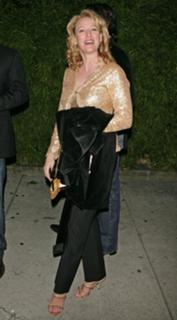 Virginia Madsen feet photo thumbnail