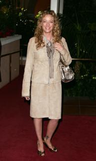 Virginia Madsen feet photo thumbnail