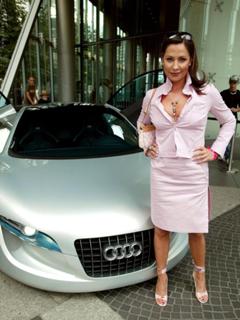 Simone Thomalla feet photo 5