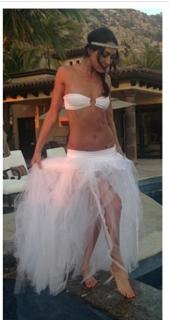 Brie Garcia feet photo thumbnail