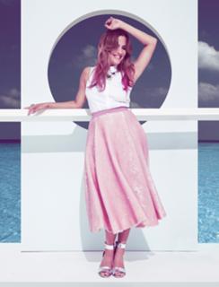 Caroline Flack feet photo thumbnail
