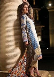 Kareena Kapoor feet photo thumbnail