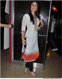 Kareena Kapoor feet photo thumbnail