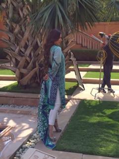 Kareena Kapoor feet photo thumbnail