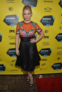 Kristen Bell feet photo thumbnail