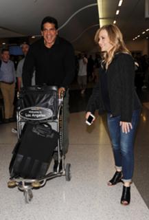 Julie Benz feet photo thumbnail