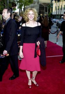Virginia Madsen feet photo thumbnail