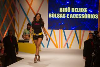 Anitta feet photo thumbnail
