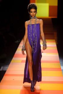 Lais Ribeiro feet photo thumbnail